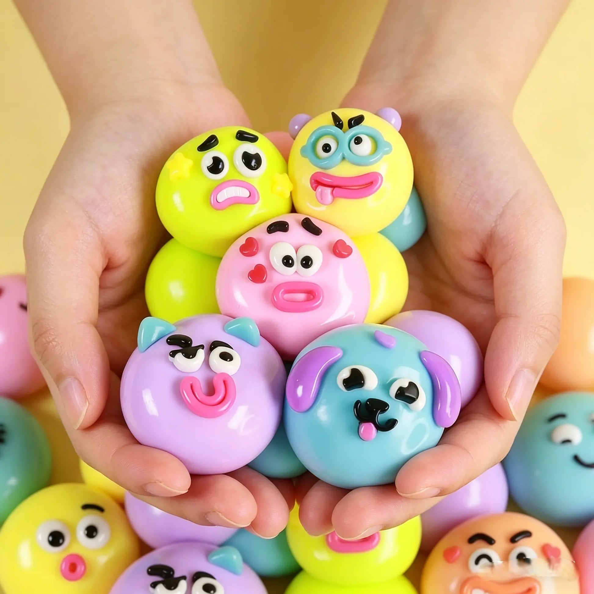 Smushers Squishy Cutie Toy - Multisensory Stress Relief Dog Face Swap, Soft Moldable Design, Safe Maltose Material, Portable Anxiety Decompression Party Favors